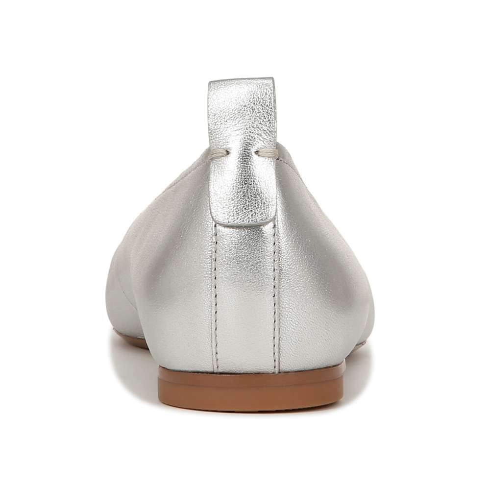 Carla Flat - Silver