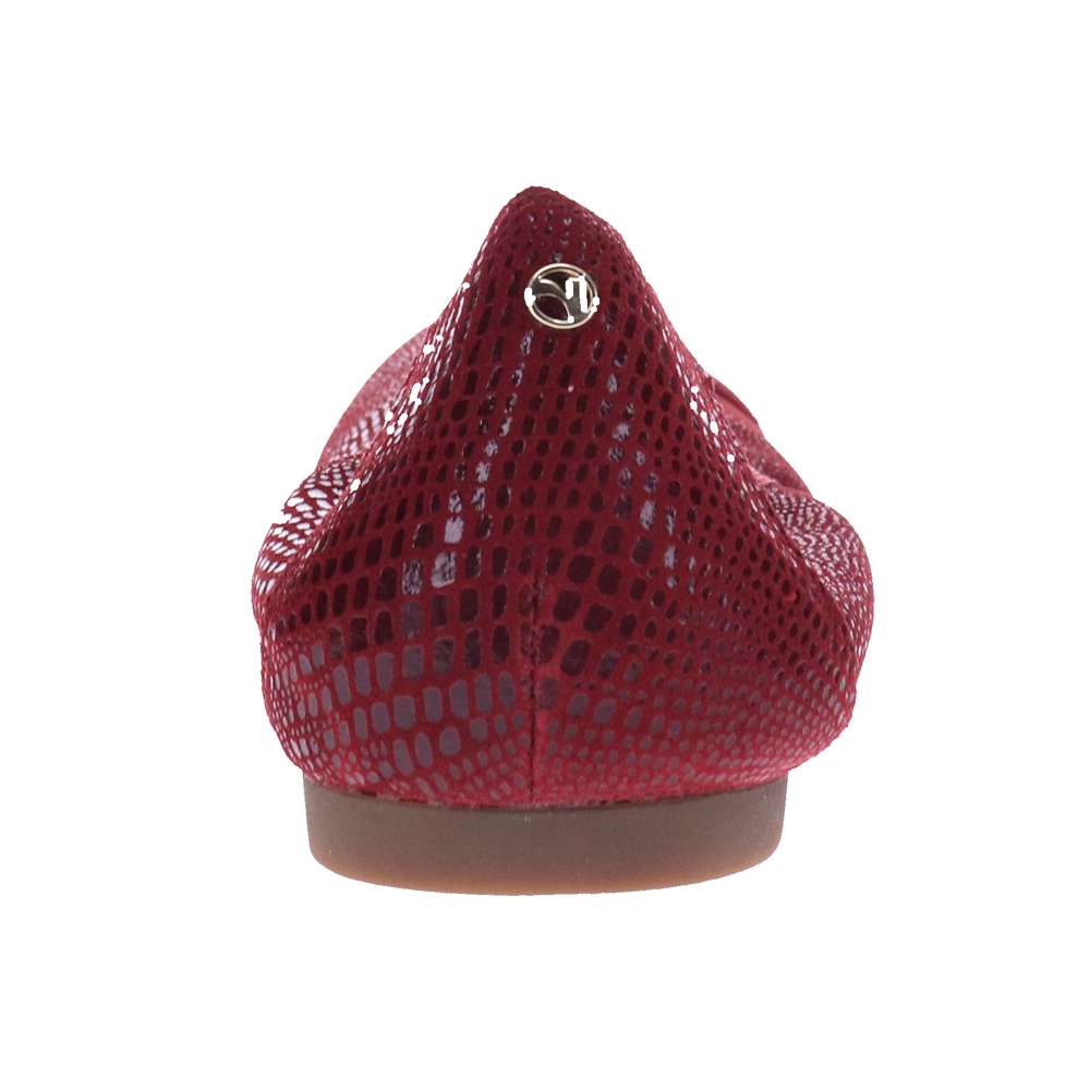 Nairobi Ballet - Cherry Lizard