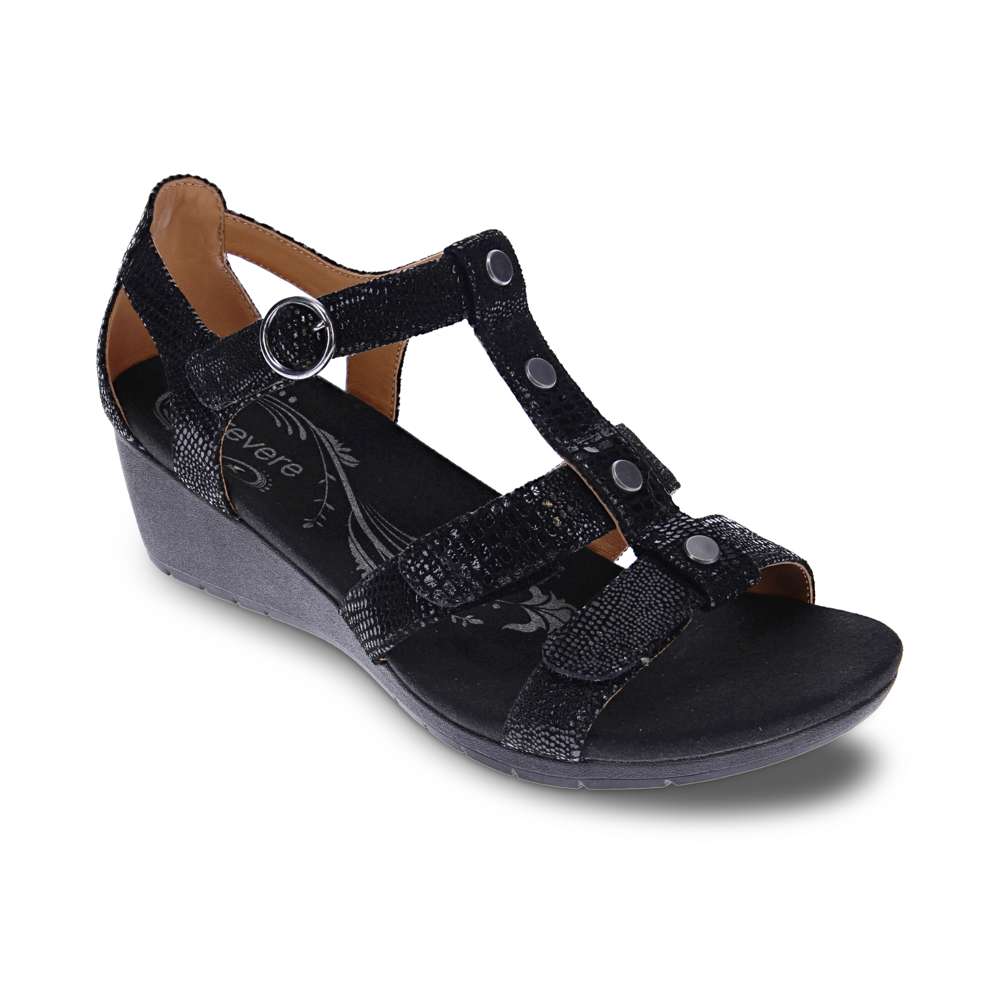 Nassau Wedge - Black Lizard